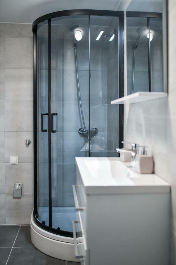Grey Apartment Old Town ซาดาร์ ภายนอก รูปภาพ